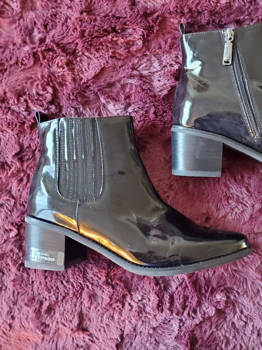 Blondo * Elvina Waterproof Chelsea Bootie * Black Patent Leather